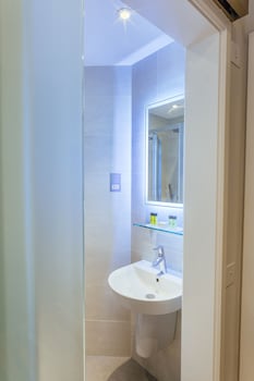 Double Room Single Use