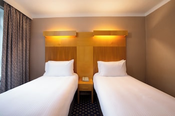 Twin Room, Park View