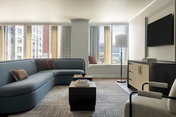 Suite (Ambassador)