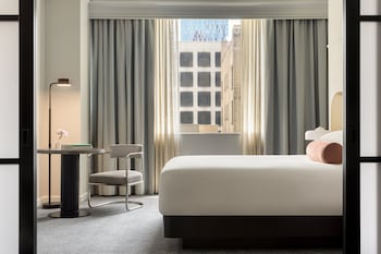 Suite (Ambassador)
