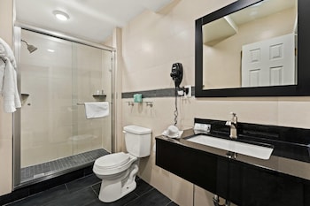 Standard Room, 2 Queen Beds, Non Smoking