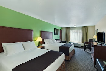 2 Queen Suite