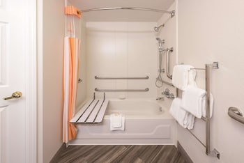Room, 1 King Bed, Accessible, Non Smoking (Mobility/Hearing Impaired Accessible)