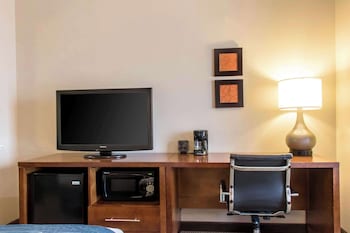 Suite, Multiple Beds, Non Smoking