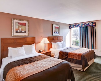 Standard Room, 2 Queen Beds, Non Smoking