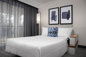 Suite, 1 Bedroom, Corner