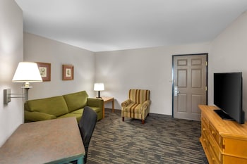 Suite, 1 Bedroom, Non Smoking (Pet Friendly)