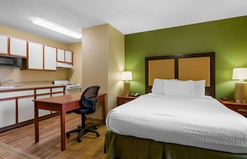 Studio, 1 Queen Bed, Non Smoking
