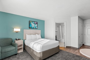 Standard Room, 1 Queen Bed, Non Smoking