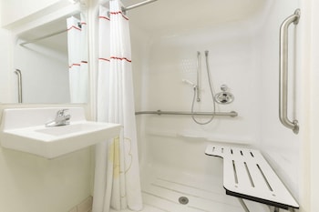 Suite, 1 Queen Bed with Sofa bed, Accessible, Non Smoking (Roll-In Shower)