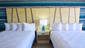 Premium Room, 2 Queen Beds, No Pets Allowed