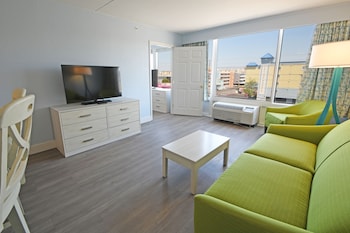 Deluxe Suite, 1 Bedroom (No Pets Allowed)