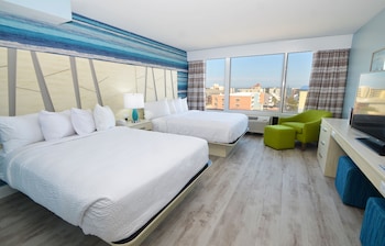 Standard Room, 2 Queen Beds (Pet Friendly Room)
