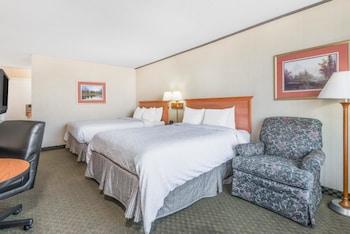 Room, 2 Queen Beds, Accessible, Non Smoking (Mobility)