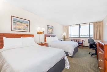 Room, 2 Queen Beds, Accessible, Non Smoking (Mobility)