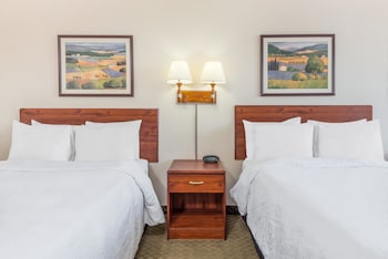 Room, 2 Queen Beds, Non Smoking