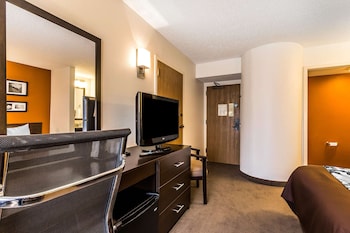 Standard Room, 2 Double Beds, Non Smoking