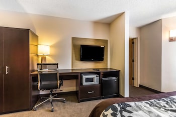 Suite, 1 King Bed, Non Smoking