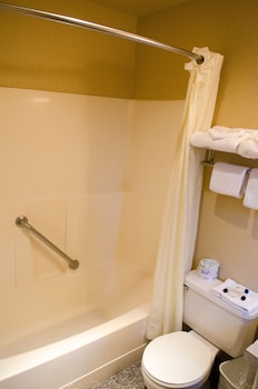 Deluxe Room, 2 Queen Beds