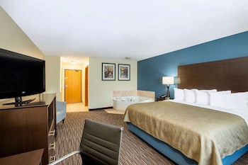 Studio Suite, 1 King Bed, Accessible, Non Smoking
