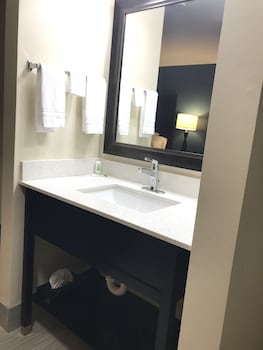 Deluxe Room, 2 Queen Beds, Non Smoking