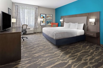 Room, 1 King Bed, Accessible, Non Smoking (Hearing Impaired)