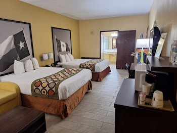 Room, Multiple Beds, Non Smoking (Mobility, Roll-In Shower)