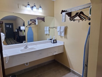 Room, 1 King Bed, Non Smoking (Second Floor)