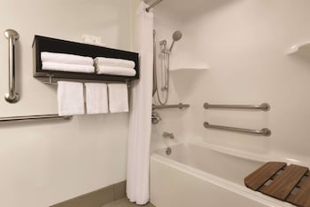 Suite, 1 Queen Bed, Non Smoking