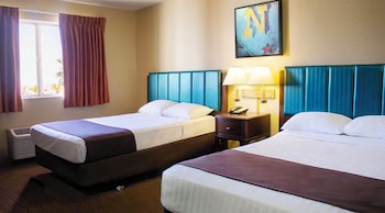 Standard Room, 2 Double Beds