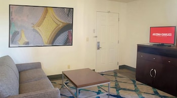 Deluxe Suite, 2 Double Beds