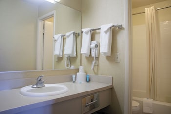 Deluxe Suite, 2 Double Beds