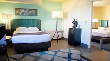 Deluxe Suite, 2 Double Beds