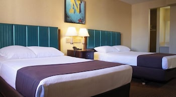 Standard Room, 2 Double Beds
