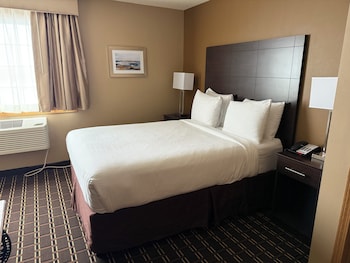 Suite, 1 Queen Bed, Non Smoking, Refrigerator & Microwave (Theme Room;with Sofabed)