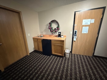 Suite, 1 King Bed, Non Smoking, Balcony (with Sofabed)