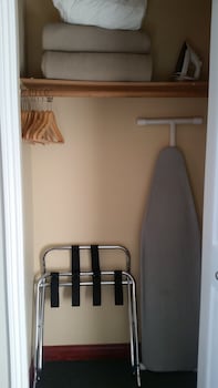Standard Double Room, 2 Queen Beds (Rear Facing)