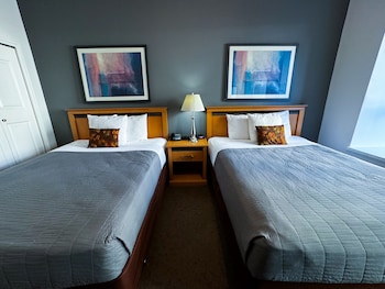 Standard Double Room, 2 Queen Beds (Rear Facing)