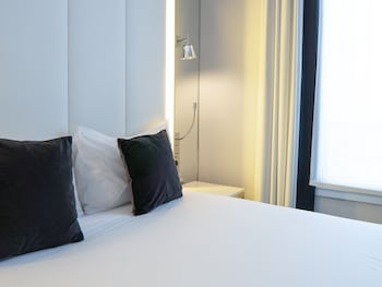 Business Single Room