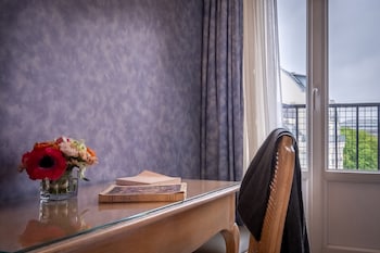 Classic Room, Balcony