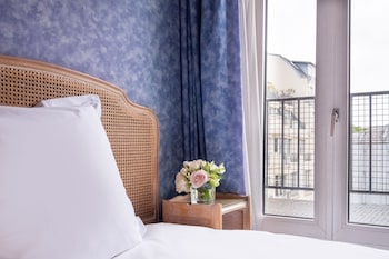Business Room, Balcony