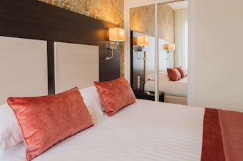 Superior Room, 1 Queen Bed, Non Smoking