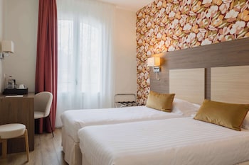 Superior Room, 1 Queen Bed, Non Smoking