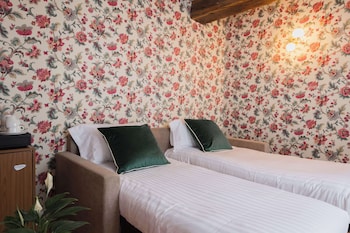 Suite, Multiple Beds, Non Smoking