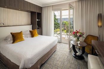 Privilege Room with Terrace