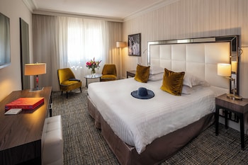Privilege Room, 1 Double or 2 Single Beds, Pool View