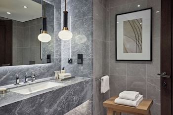 Parisian Junior Suite