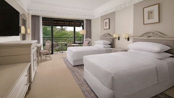 Deluxe Twin Room, 2 Twin Beds, Balcony, Garden View