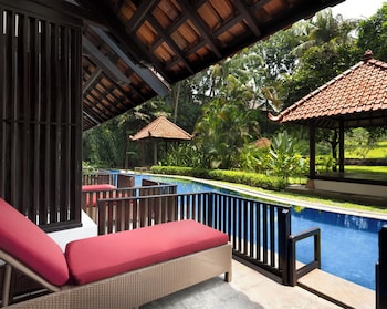 Premium Room, 1 King Bed, Balcony, Lagoon View