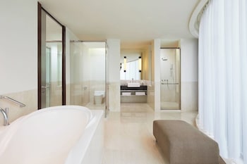Presidential Suite, 1 Bedroom, Smoking, City View (Balcony)